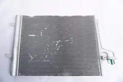 Ford OE DV61-19710-BE Ilmastointiradiaattori