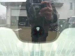 Begagnad Nissan OE vindruta Qashqai J10