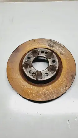 Disco de freno delantero OEM 51712 D7000 - Hyundai OE usado