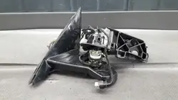 Range Rover L560 Spiegelhalterung - Gebrauchtes OEM-Teil