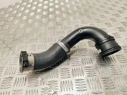 Intercooler-putki OEM GJ326C715AA Land Rover Evoque