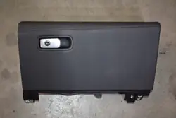 Porsche Panamera 971 matkustajan hansikaslokero OEM 971857095P