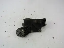 Daewoo Matiz kompressorinkiinnike OEM AK-6-83510