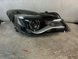 Oikea etuvalaisin Opel Insignia A