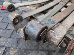 Hintere Blattfeder OEM 87RAEG9CCCSCRE96 für Ducato