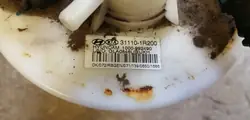 Brandstofpomp Kia OE 31110-1R200 - Gebruikt