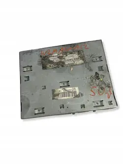 Renault OE Förstärkare OEM 1256289154 - Begagnad