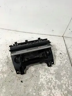 Aschenbecher Audi OEM 8E0857951G 2-DIN für A4 B6/B7