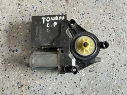 VW Touran Vasemman Etuikkunan Moottori