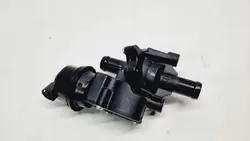 Boîtier thermostat OEM 922306682R pour Nissan Qashqai