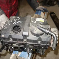 Culasse moteur OEM 045103373H pour VW Polo