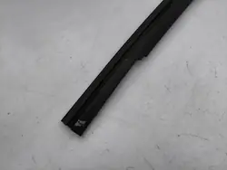 Fönsterpackning vänster bakdörr Audi A1 2019 OEM 82g839439