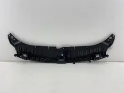 Upper Cover Plate Mercedes GLA