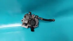 Válvula de combustível Mercedes-Benz OEM A4710700055 - Usado