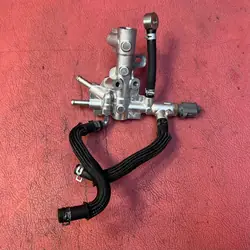 Distributeur de carburant OEM SH01 pour Mazda 3 2.2D 2014