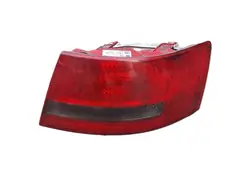 AUDI A6 C6 04-08 Lámpara Trasera Derecha Sedán 4F5945096L