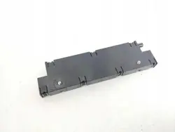 Antennförstärkare OEM 9276016 för BMW 5 F10