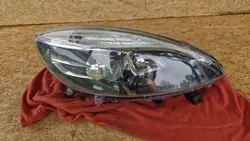 Phare Avant Droit Renault Scenic III Lift EU 260106928R