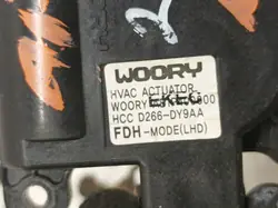 Lämmitysmoottori OEM D266DY9AA D332AG7AA VW Golf VII:lle