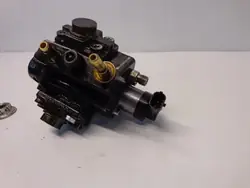 ALFA ROMEO 159 2.0 JTDM Bomba de Combustible + Válvula