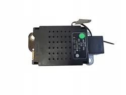 VW Antennivahvistin OEM 1K6035570B - Käytetty