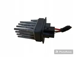 Relais ventilateur chauffage OEM 90566802 Opel Zafira B