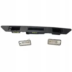 OEM 8P4827574 3/26 Kentekenverlichting Rand Audi