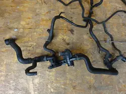 Ensemble de tuyaux d'eau AUDI A3 8P GOLF VI SCIROCCO 1.4 TFSI OEM