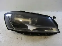 VW Passat B7 Oikea Etuvalaisin Täydellinen
