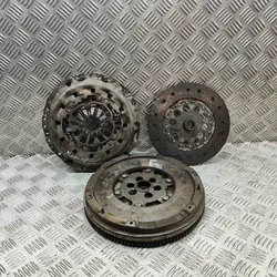 Conjunto de embreagem AUDI A4 CABRIO 2.0L Gasolina 06D105266A