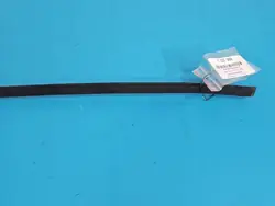 Oikea kattolista OEM IMPRK1537569 Toyota Yaris III:lle