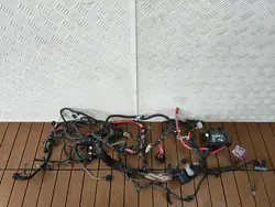 RENAULT SCENIC III LIFT 1.6 DCI Moottorikaapeli 240115397R