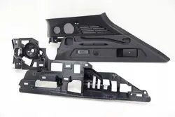 Maserati Grecale höger bagageluckssida OEM 670167200