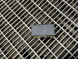 AUX-pistorasia Mitsubishi ASX OEM SKE52513
