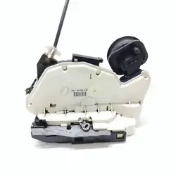 VW GOLF VI CABRIO Vänster Bakdörrslås 5K4839015B