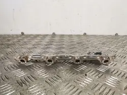 Honda HR-V Bränsleledning OEM 5R10106039325 - Begagnad