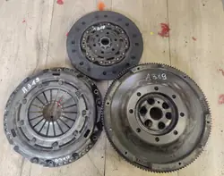 SEAT AUDI SKODA VW GOLF IV 1.9TDI Kaksoismassaväkä 038105266AG