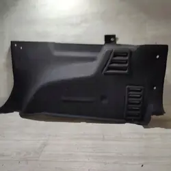 Höger bakre bagageutrymmes sidopanel Dacia Jogger OEM 849965752R