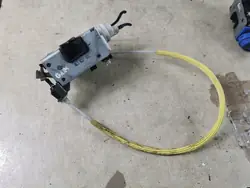 AUDI A3 S3 8L Dörrlås Vänster Fram OEM 8L1837015