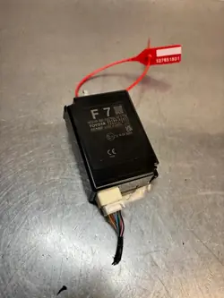 Toyota Camry VIII Control Module 897B0-33222