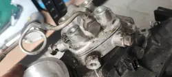 Distributeur d'injection Audi OE 0438101035 d'occasion