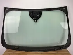 Begagnad Ford OE vindruta OEM LJ6B-S03100-AG