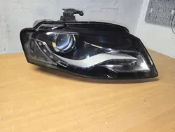 AUDI A4 B8 Phare Droit Xenon Original