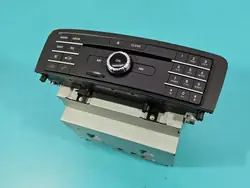 Mercedes OEM A2469005115 Tehdasradio