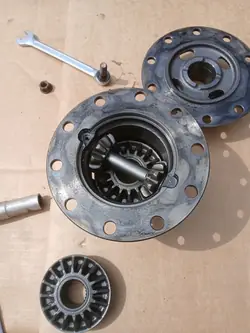 Panier satellite avant Suzuki Vitara I 2.0 V6