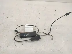 Amplificador Antena OEM A2048708490 Mercedes