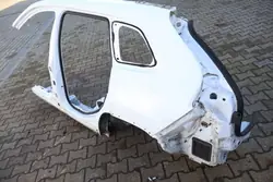 Jeep Cherokee KL vasen takasuvun lokasuoja OEM 1274735731