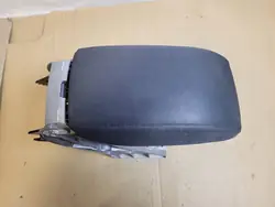 Käsinoja PODŁOKIETNIK AUDI Q3 8U 2016 OEM