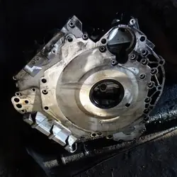 Audi A6 C6 2.4 V6 BDW Steuerdeckel OEM 06E103173J