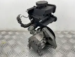 Pompe de direction assistée Mercedes-Benz C W204 A0054666501